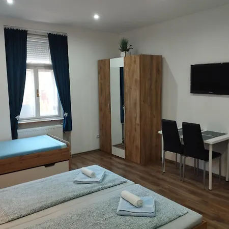 Apartmany 77 Velky Meder Exterior photo