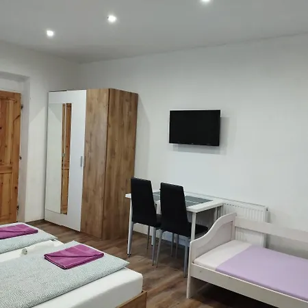 Apartmany 77 Velky Meder Exterior photo