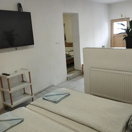 Apartmany 77 Velky Meder Exterior photo