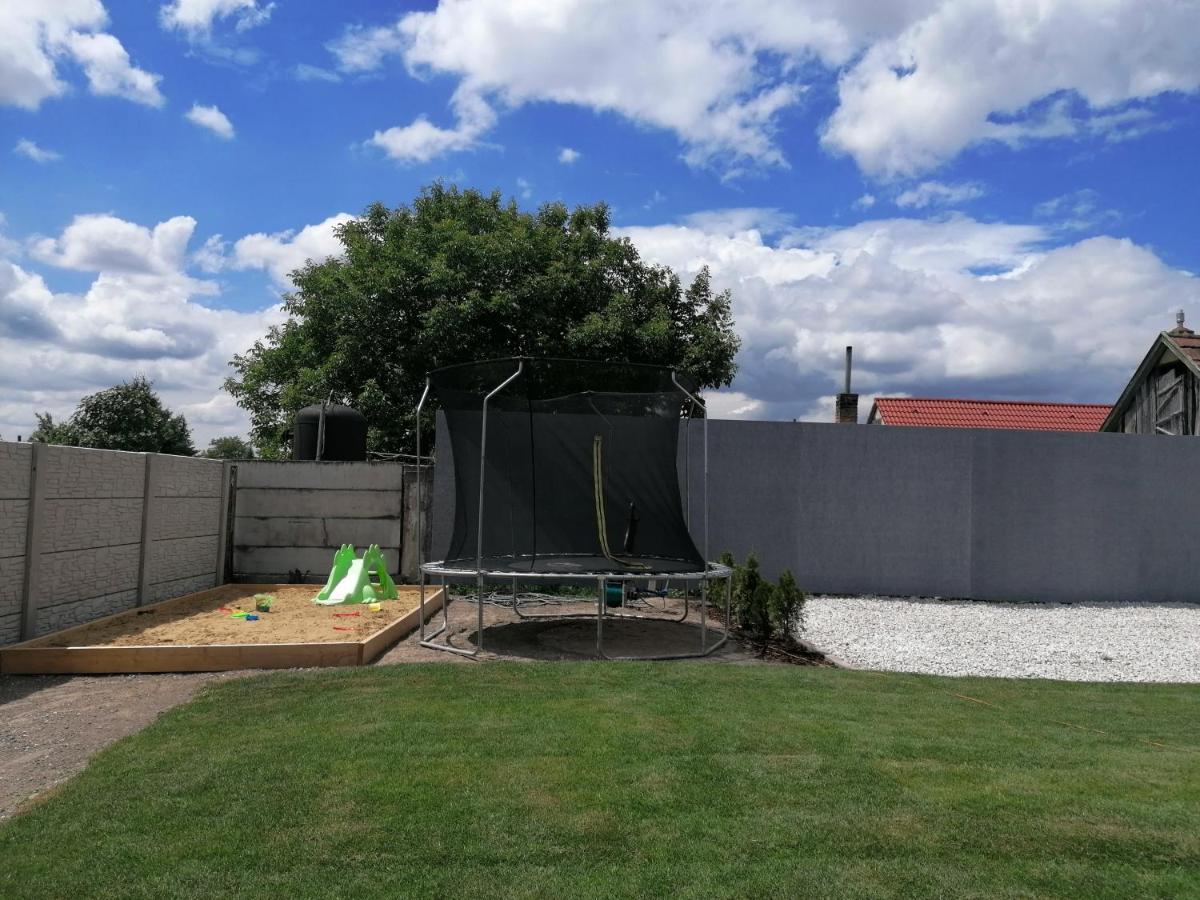 77 Homestay Velky Meder
