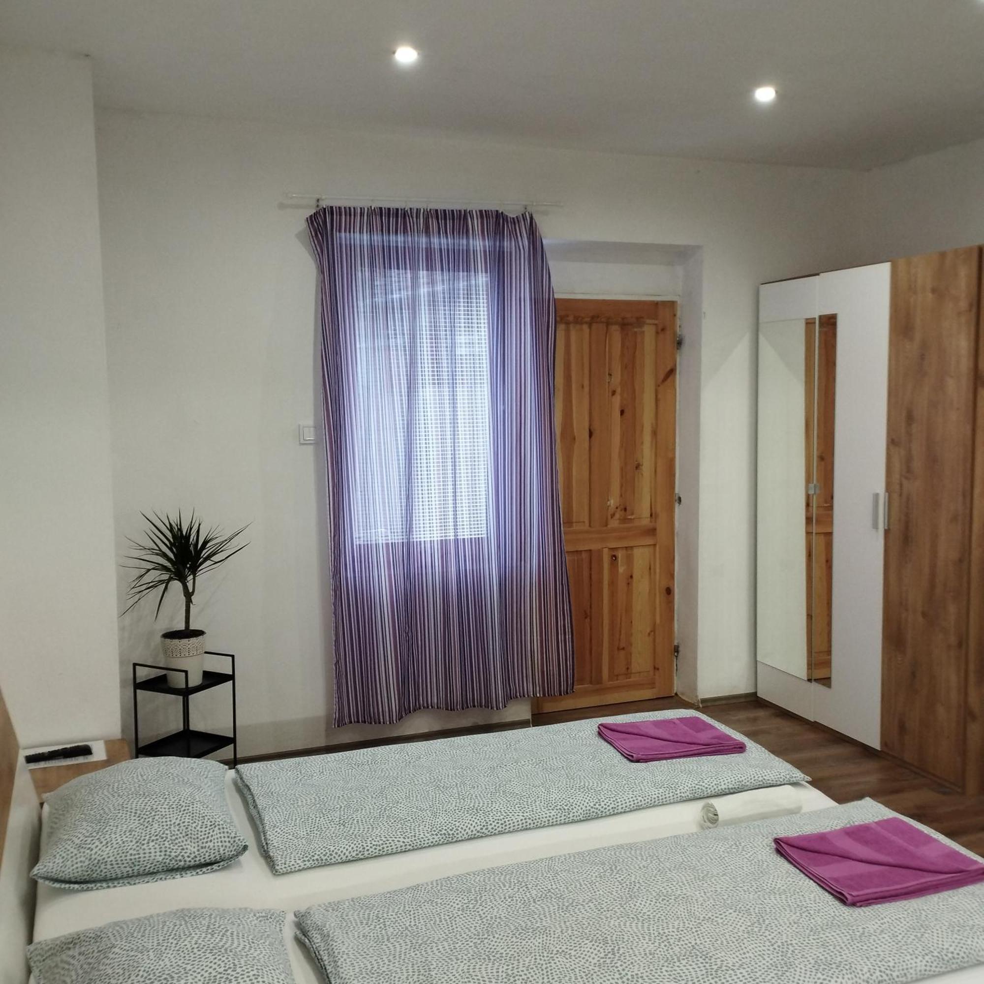 Homestay 77